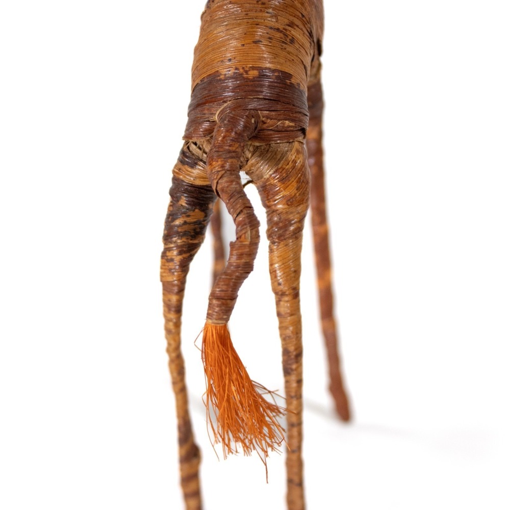 Handmade African Woven Raffia Giraffe Figurine – Folk Art Straw Animal Sculpture - Picture 11 of 13